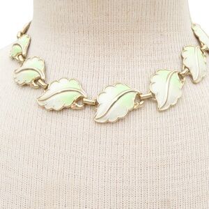 Elegant vintage Gold and Cream Leaf Necklace